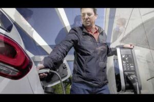 Tiempo de carga de coche híbrido enchufable: ¿Cuánto tarda?